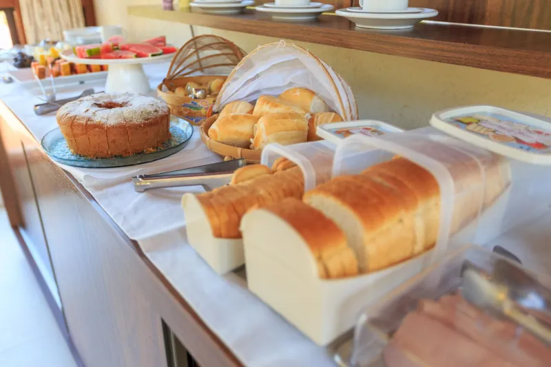 Morning Meal, Maximum Confusion: The Honest Guide to Surviving (and Loving) the Resort Breakfast Buffet