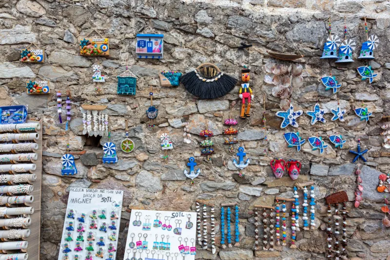 Souvenirs You'll Actually Keep: Breaking the Resort Shopping Cycle That Ends in a Dusty Drawer
